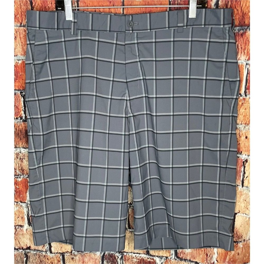 Nike Flat Front Golf Shorts Men's Size 36 Gray Black Plaid Stretch 487306-021